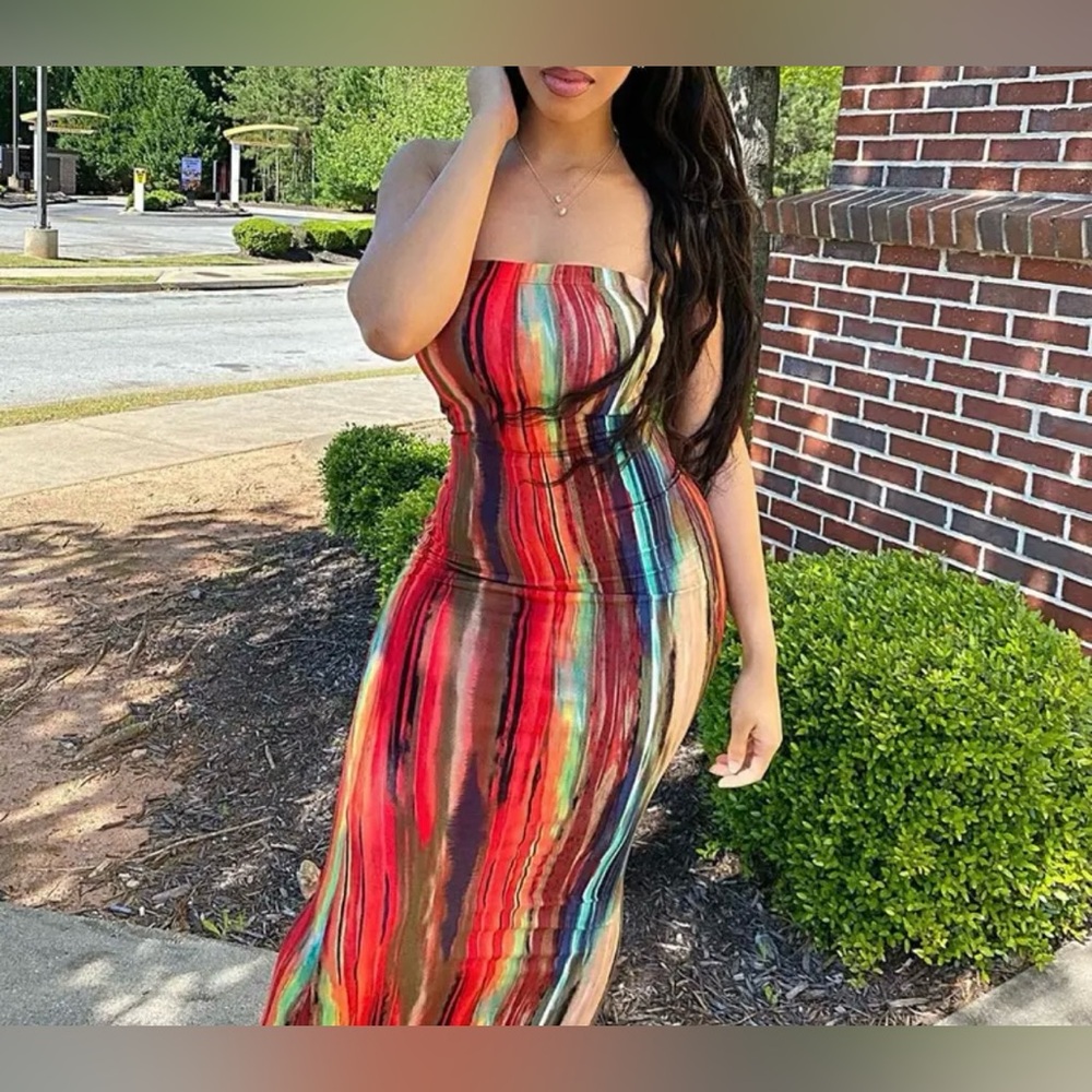Maxi strapless dress
